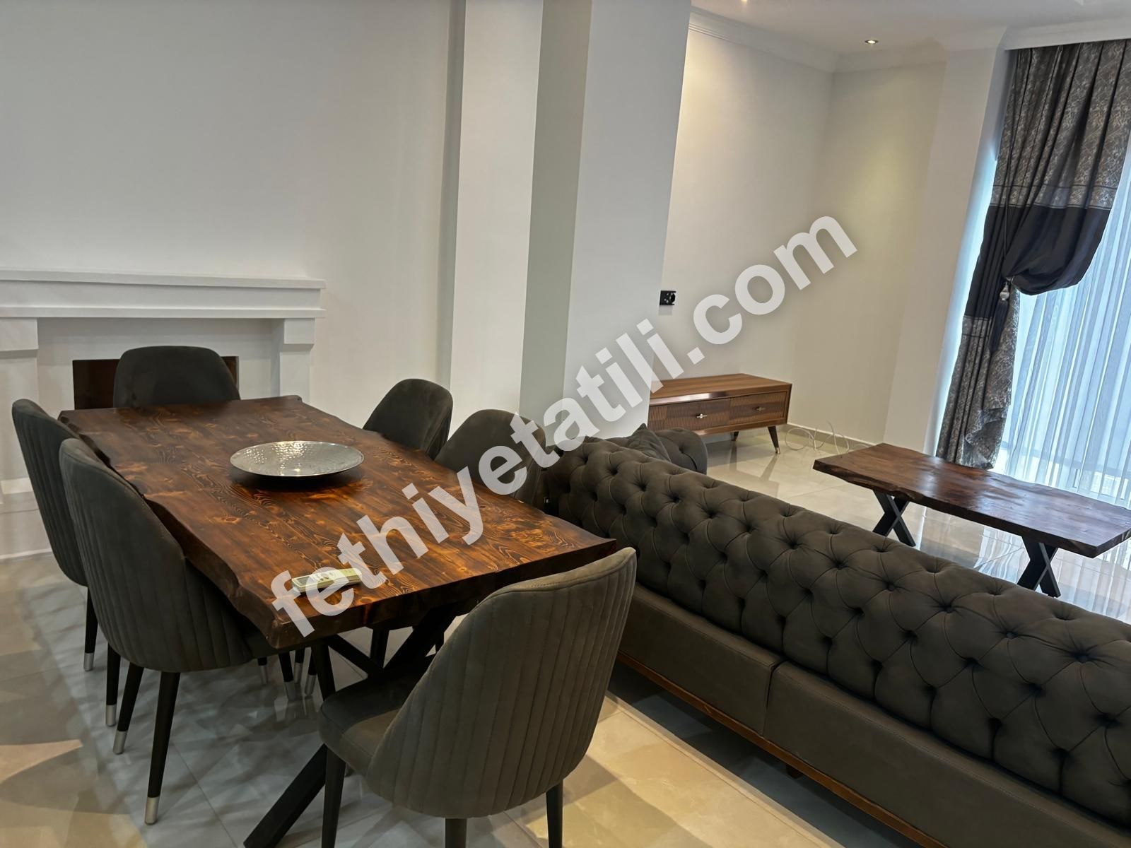 Gallery 19