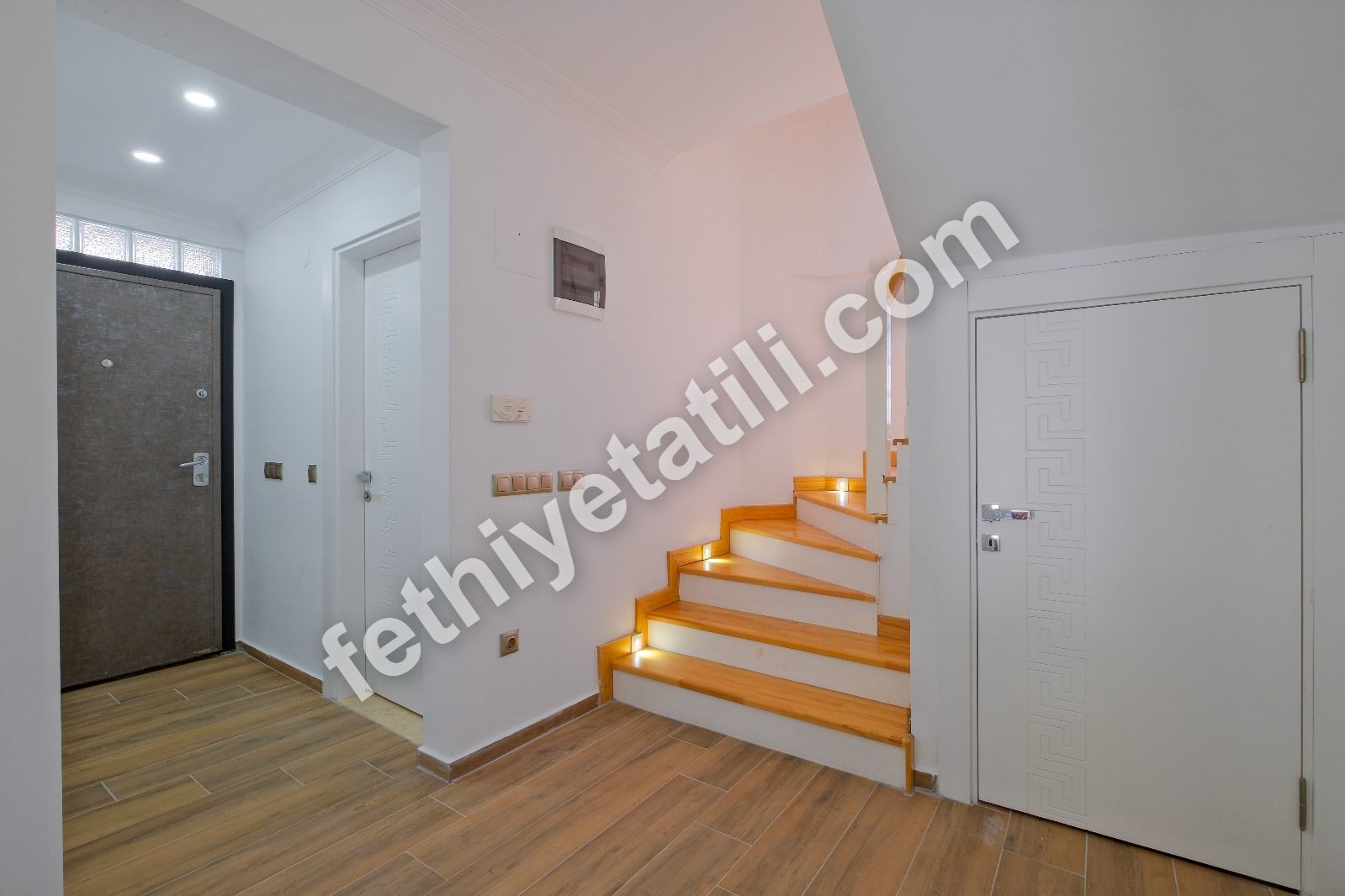 Gallery 30